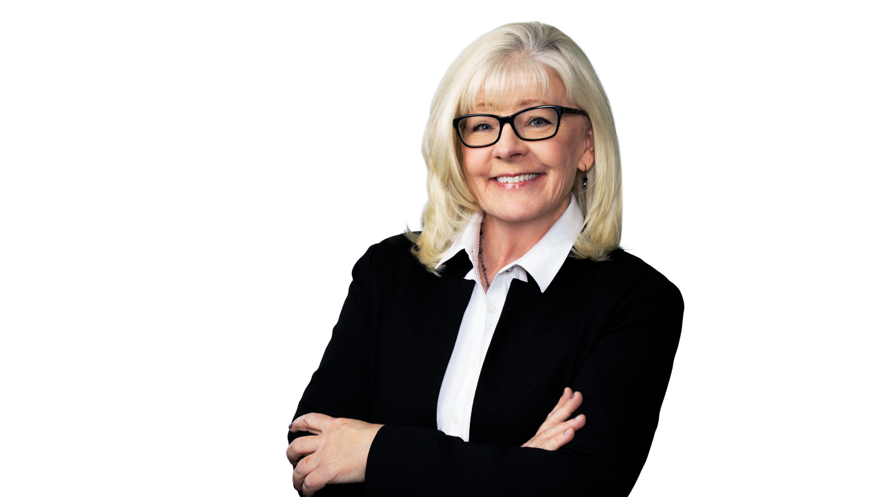 Photo of Maureen Zeeb