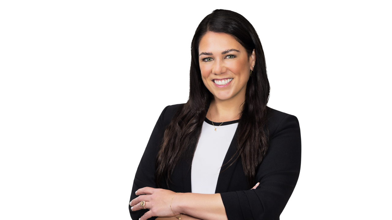 Lindsey Tylus firm headshot.
