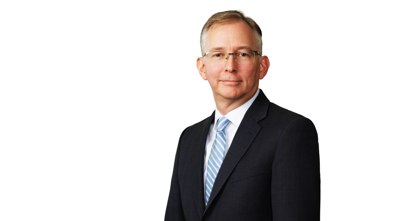 Photo of Andrew Clausen