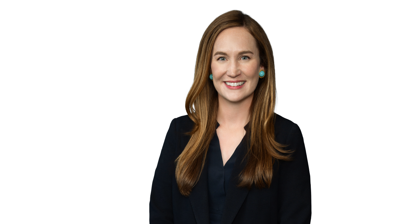 Lauren Campisi firm headshot for website.