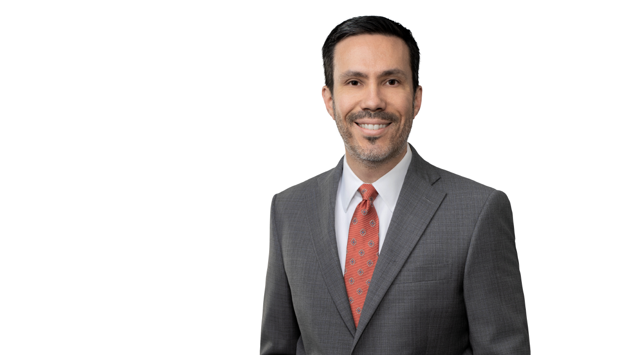 Mark Deethardt headshot.