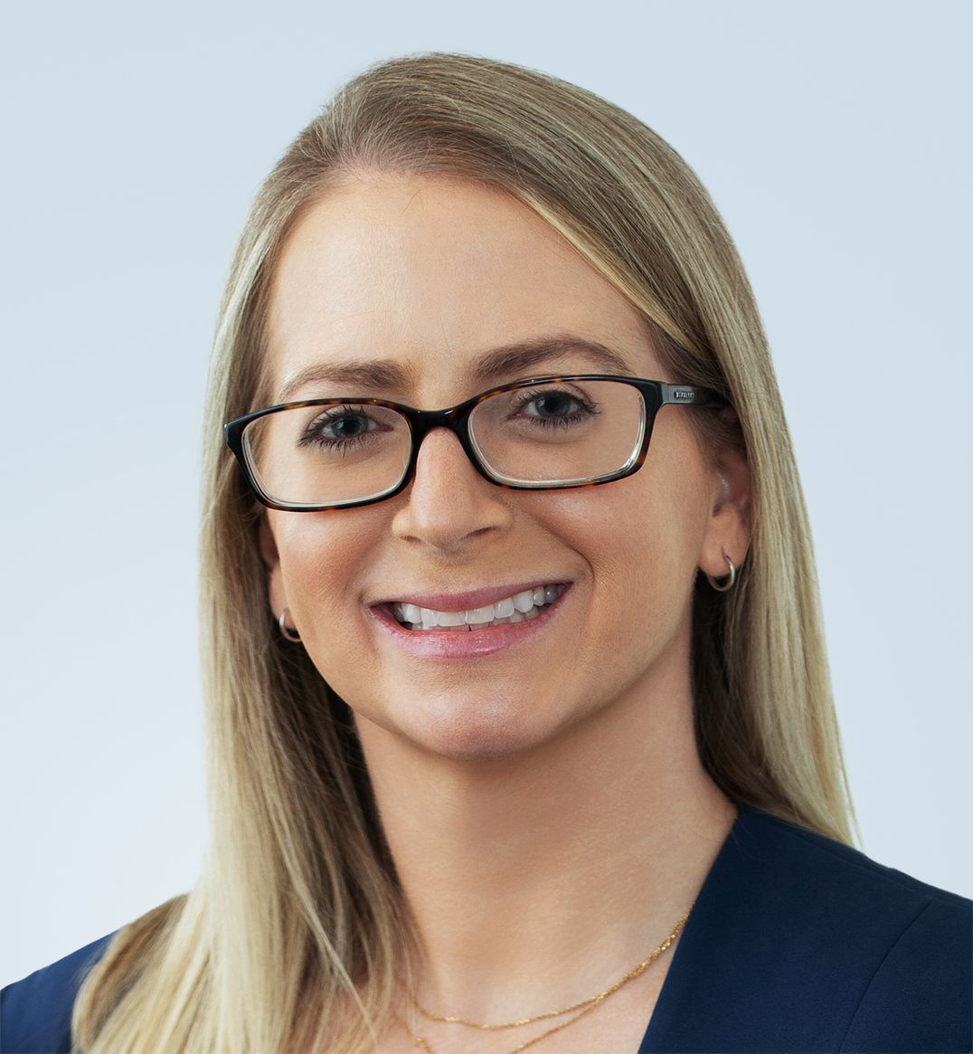 Photo of Stephanie Carlton.