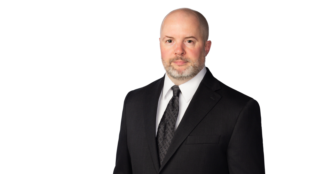 Matthew Knox firm headshot.