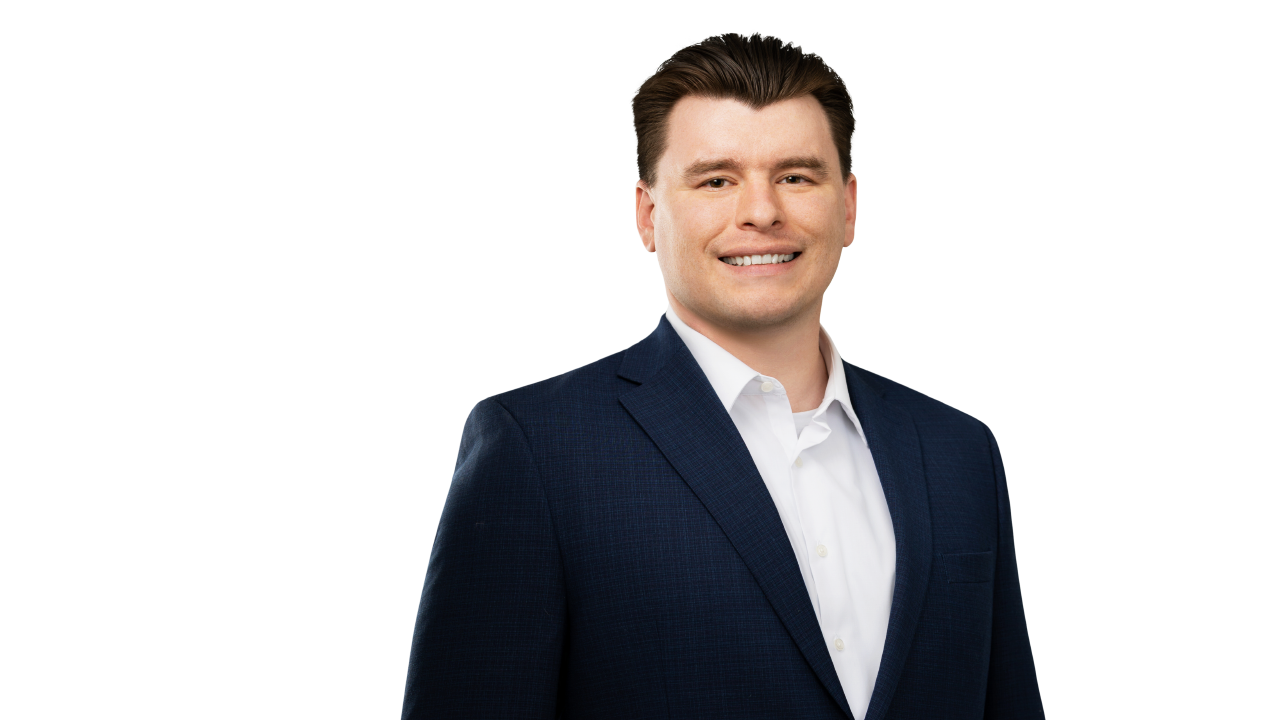 Nicholas Smeltz firm headshot.