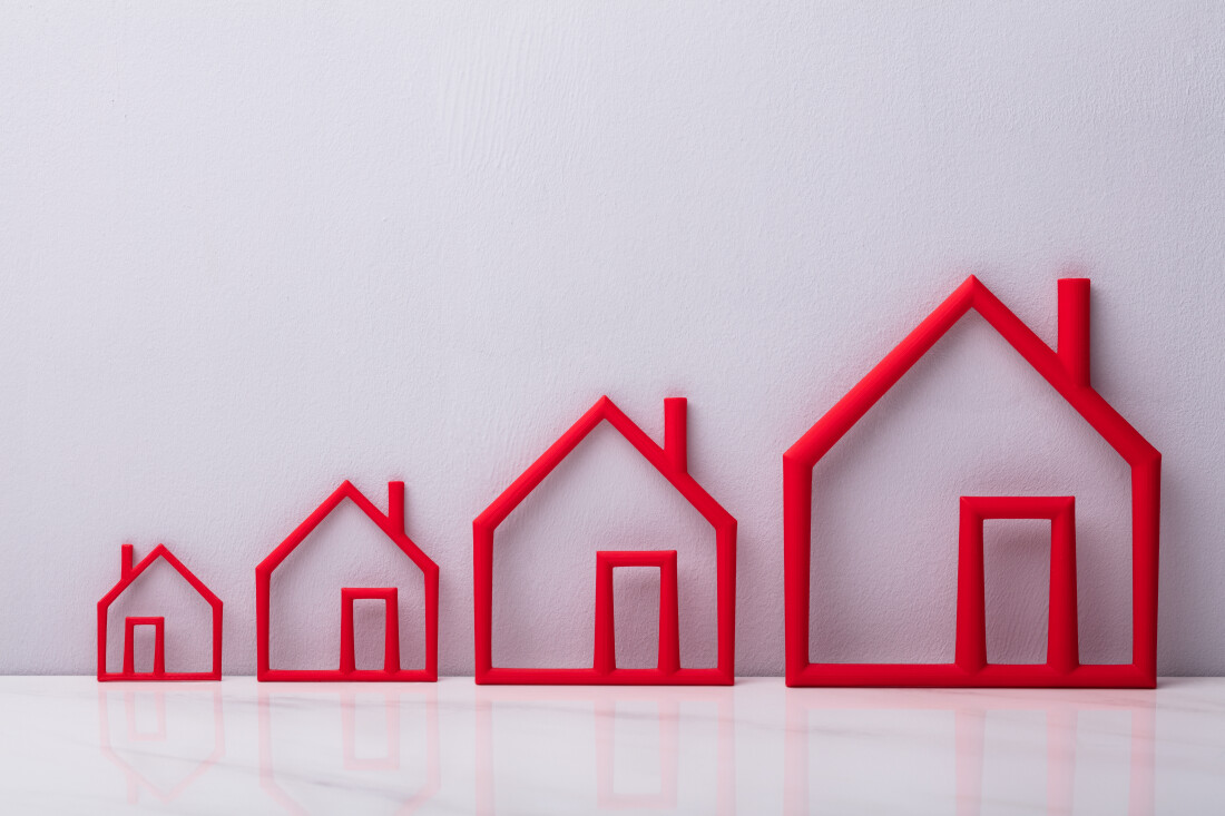 Houses outlined in red